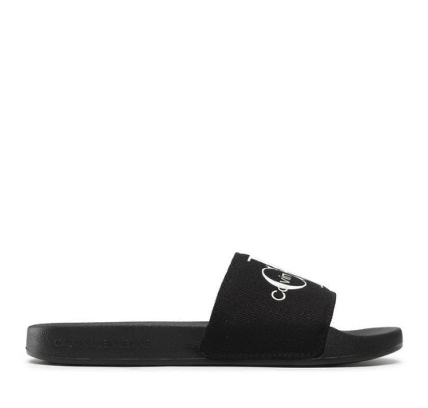 Calvin Klein Jeans iešļūcenes- melnā krāsā