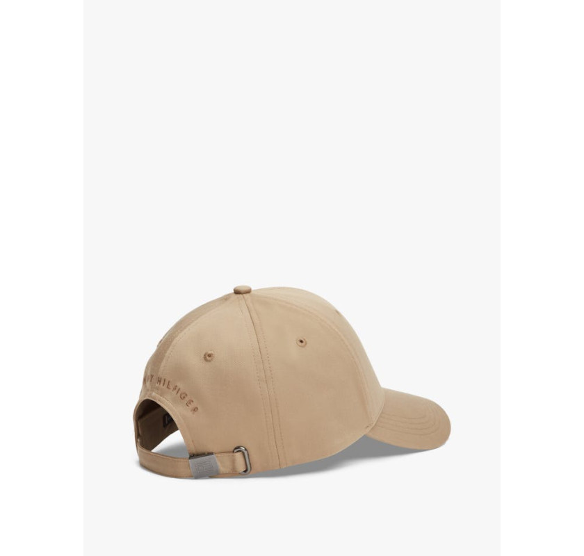 TOMMY HILFIGER cepure- gaiši brūnā krāsā