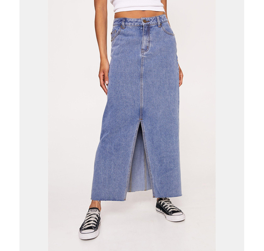 NASTY GAL maxi džinsa svārki- zilā krāsā
