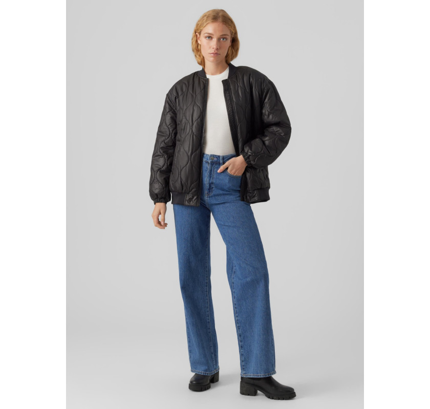 VERO MODA stepēta bomberjaka- melnā krāsā