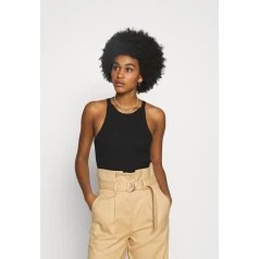 MONKI bāzes tops- melnā krāsā