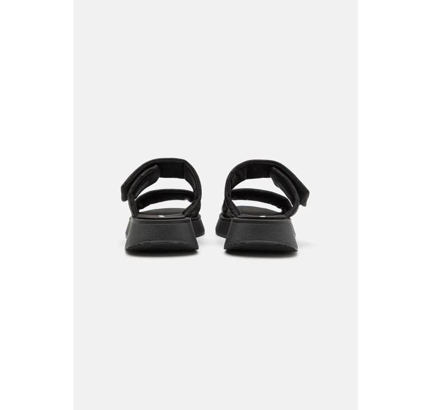 Calvin Klein JEANS Double Strap iešļūcenes- melnā krāsā