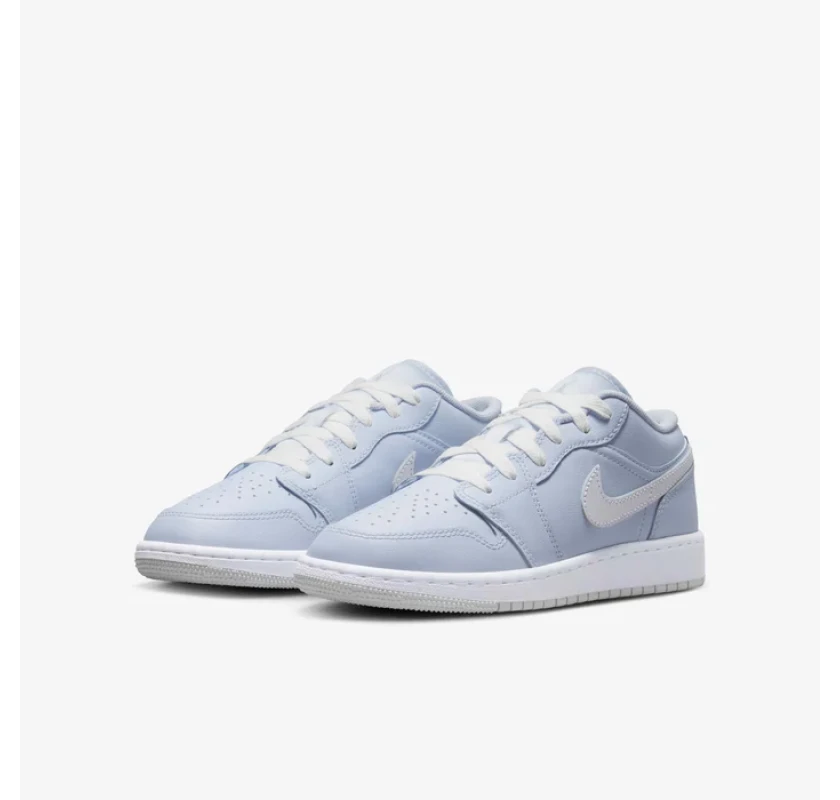 AIR JORDAN 1 Low Cobalt Bliss sporta apavi-baltā/gaiši zilā krāsā