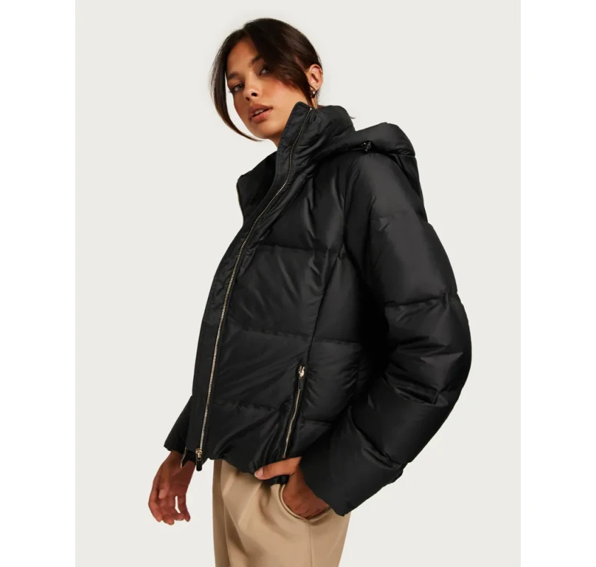VERO MODA dūnu virsjaka- melnā krāsā